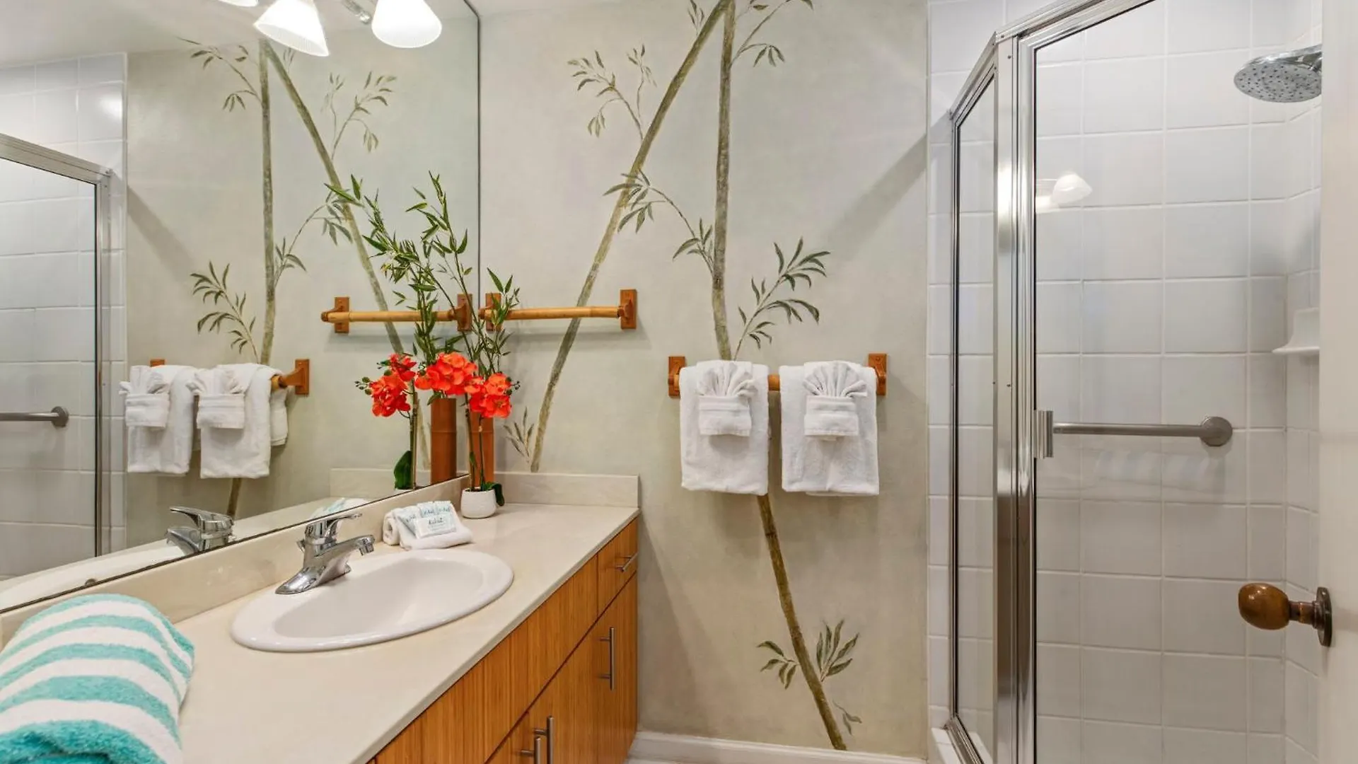 New Tropical Paradise 1Bed 2Bath Oasis At The Pool Wailea  Wailea (Maui)
