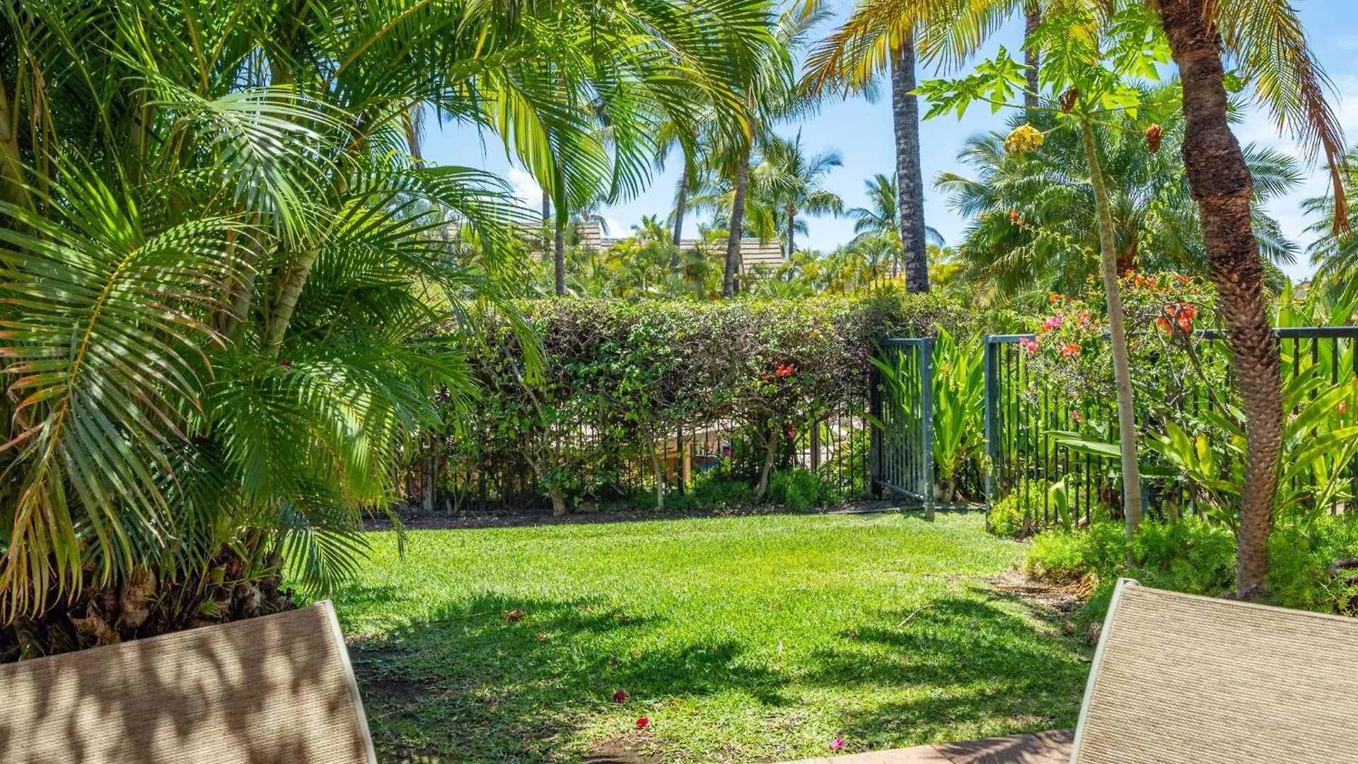 New Tropical Paradise 1Bed 2Bath Oasis At The Pool Wailea  United States